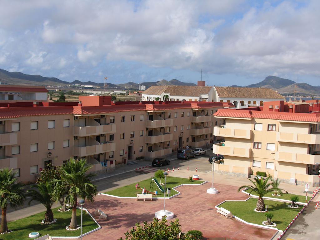Apartamentos Tesy La Manga del Mar Menor Room photo